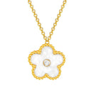 Blossom / Necklace Pearl Gold