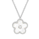 Blossom / Necklace Pearl Silver