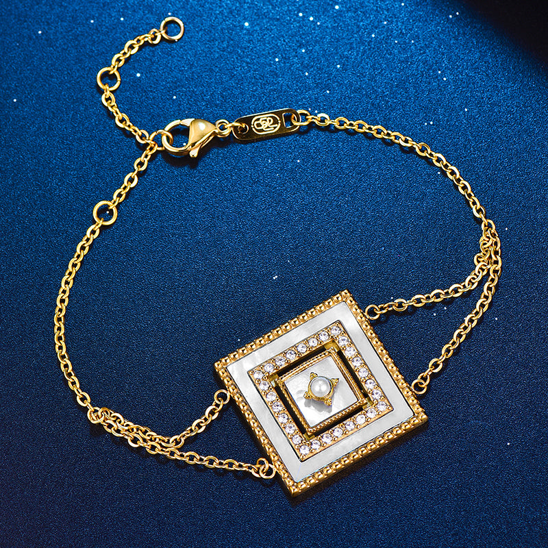 Zahia / Bracelet Pearl Gold