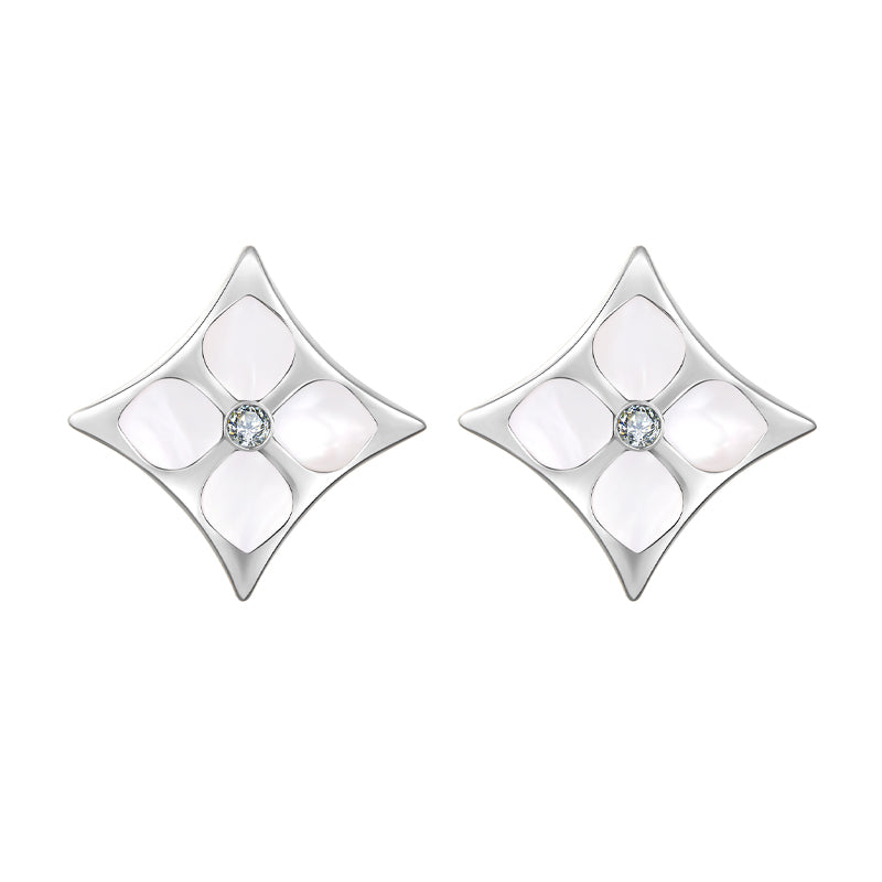 Layla / Earrings Pearl Silver
