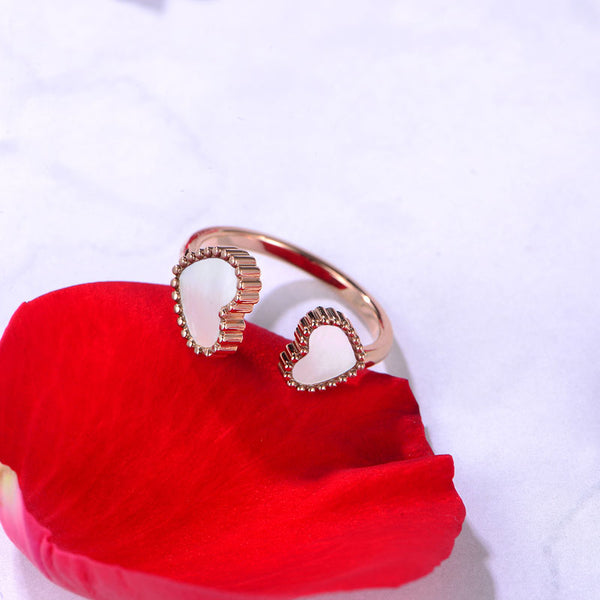 Hearts /  Ring Pearl Rose Gold